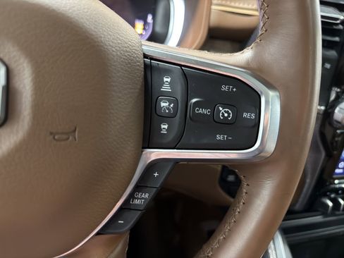 Used 2024 RAM 1500 Limited image 26