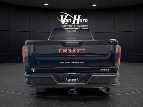 Used 2024 GMC Sierra 3500 AT4 w/ AT4 Premium Plus Package AWD/4WD image 5