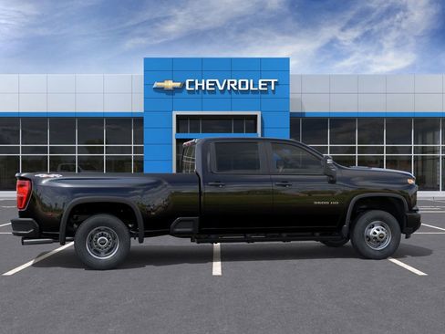 New 2026 Chevrolet Silverado 3500 W/T image 5