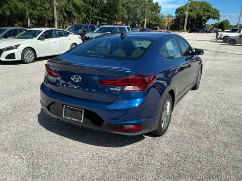Used 2020 Hyundai Elantra SEL FWD image 8