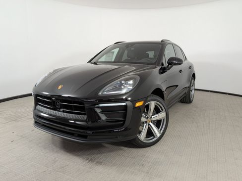 New 2026 Porsche Macan AWD/4WD image 1