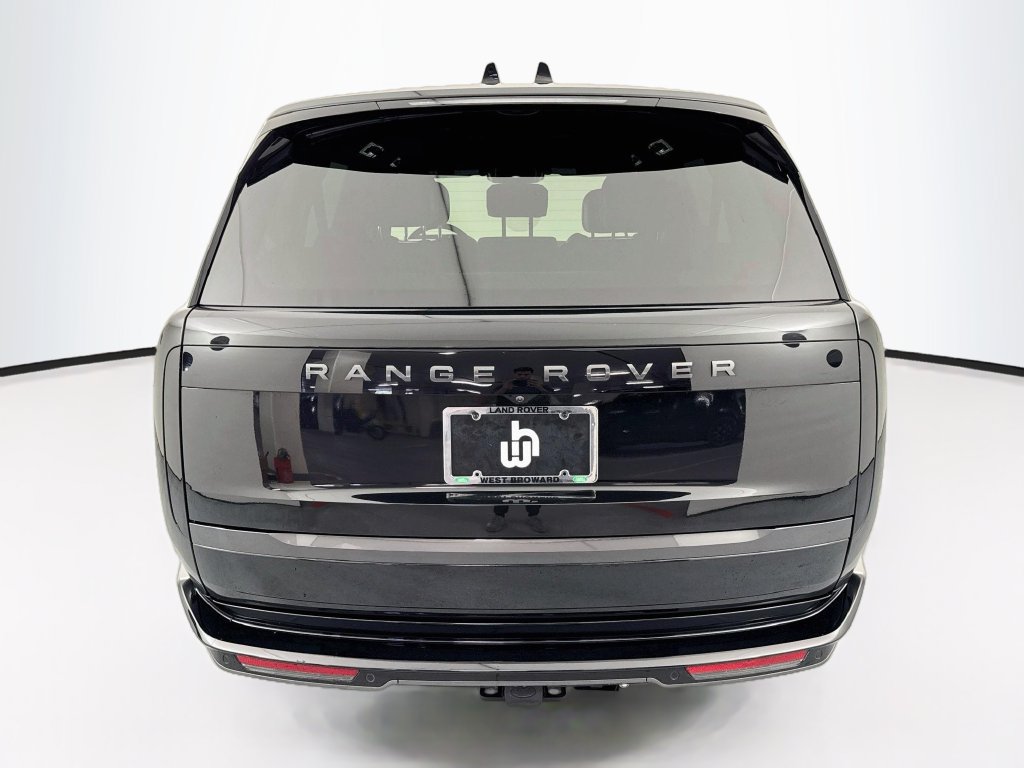 Certified 2026 Land Rover Range Rover Long Wheelbase SE AWD/4WD image 6