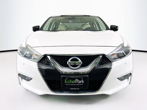 Used 2016 Nissan Maxima Platinum image 2