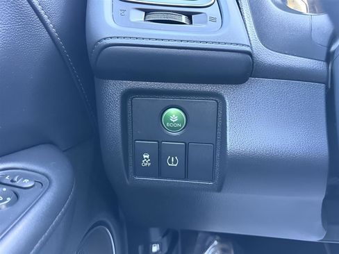 Used 2016 Honda HR-V EX-L image 24