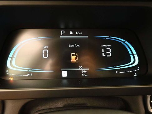 New 2026 Hyundai Elantra SE FWD image 18