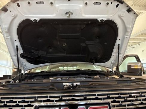 Used 2022 GMC Sierra 3500 Denali image 23