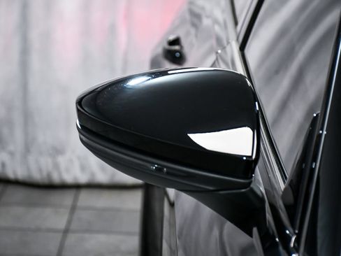 Used 2025 Audi RS 6 performance w/ Black Optic Package AWD/4WD image 73
