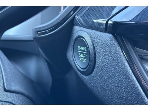 Used 2025 Ford Escape ST-Line AWD/4WD image 22