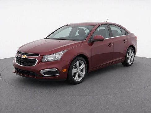 Used 2015 Chevrolet Cruze LT FWD image 3