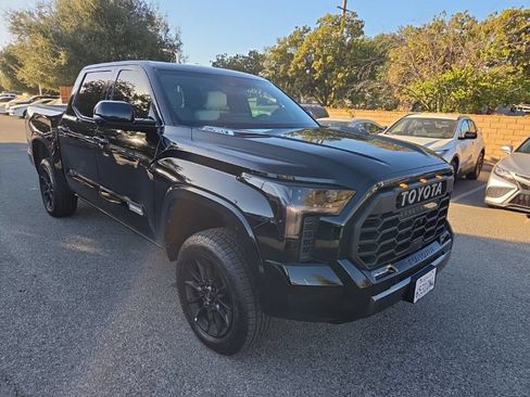 Used 2023 Toyota Tundra Capstone AWD/4WD image 7