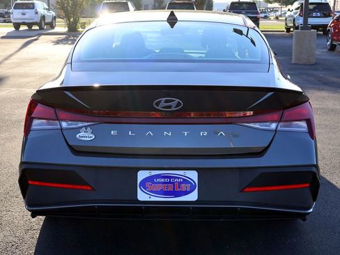 Used 2025 Hyundai Elantra Sport w/ Cargo Package FWD image 12