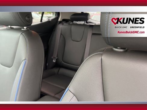 New 2026 Buick Encore GX Sport Touring w/ Advanced Technology Package AWD/4WD image 33