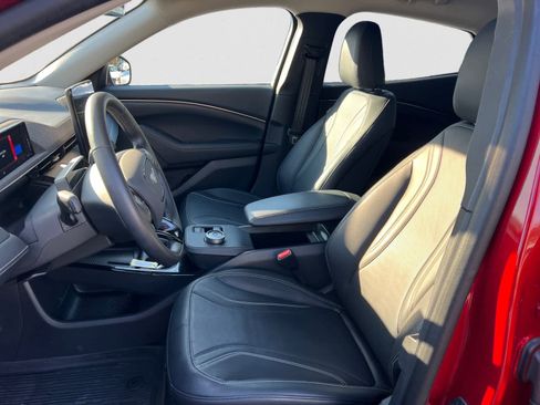 Used 2024 Ford Mustang Mach-E Premium image 16