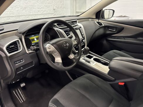 Used 2018 Nissan Murano S image 15