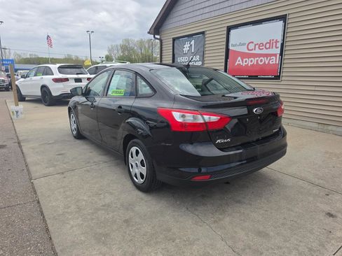 Used 2013 Ford Focus S FWD image 8