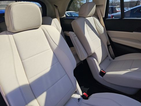 New 2026 Mercedes-Benz GLS 450 4MATIC image 12