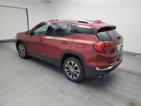 Used 2019 GMC Terrain SLT w/ Preferred Package FWD image 3