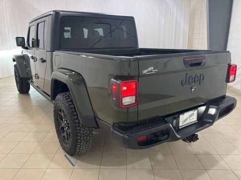 Used 2022 Jeep Gladiator Willys image 3