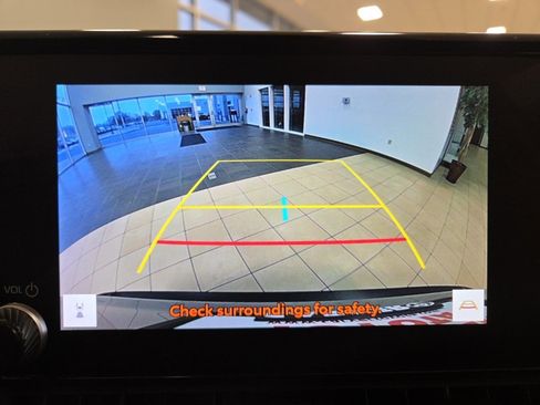 Used 2024 Toyota RAV4 XLE image 27