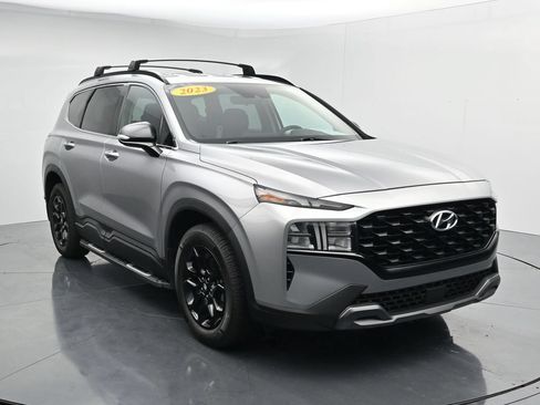 Used 2023 Hyundai Santa Fe XRT FWD image 2