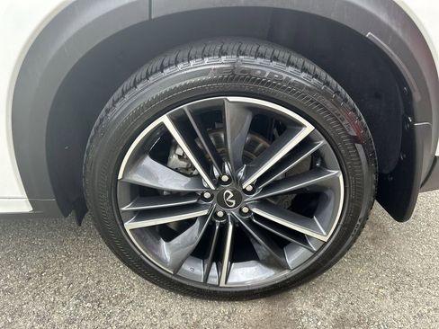 Certified 2025 INFINITI QX55 Luxe w/ Cargo Package AWD/4WD image 11