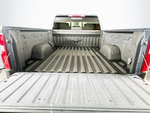 Used 2020 Chevrolet Silverado 1500 RST image 24