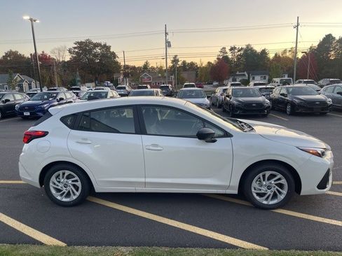 New 2025 Subaru Impreza 2.0i image 4