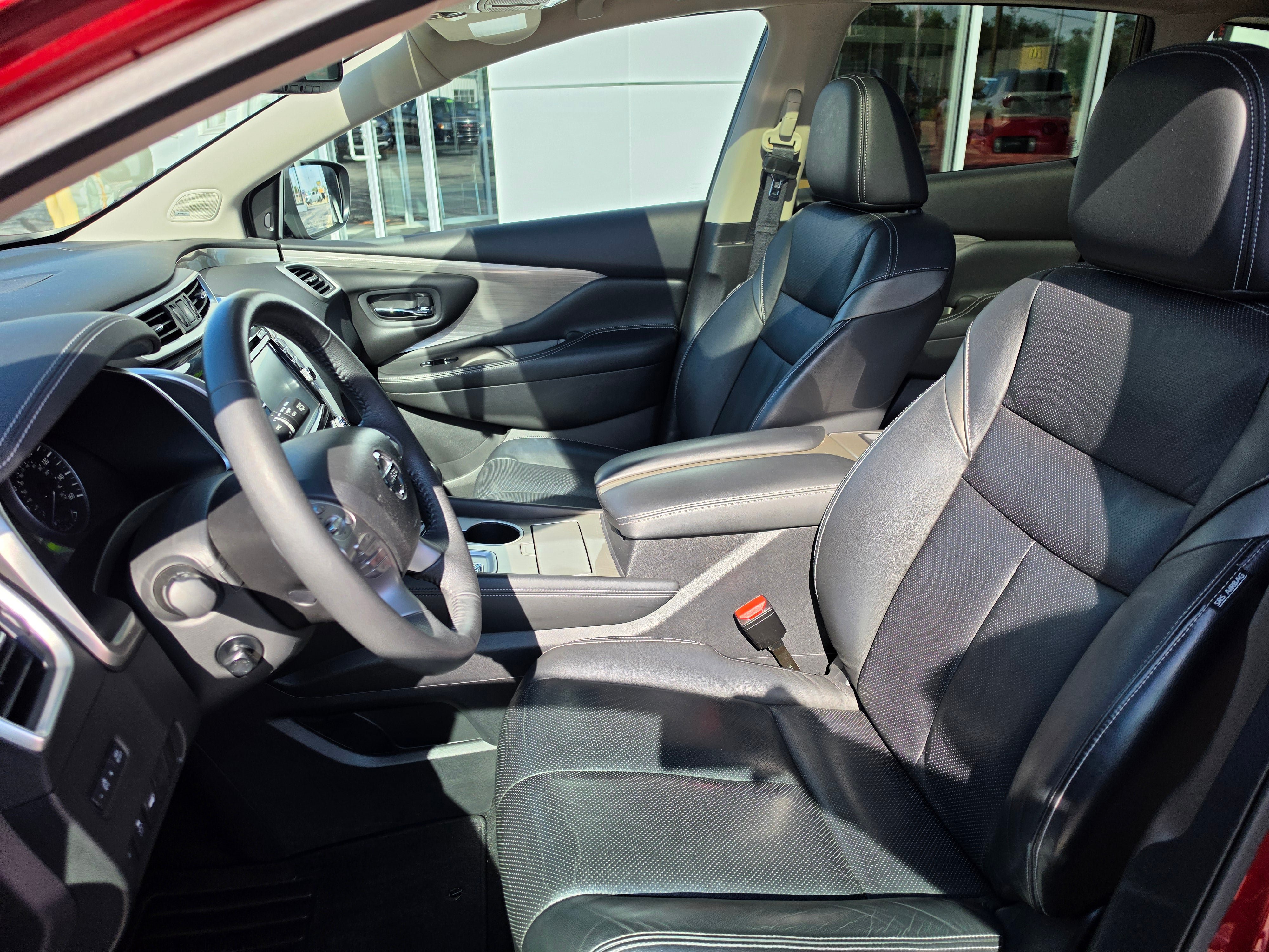 Used 2016 Nissan Murano Platinum w/ Platinum Technology Package AWD/4WD image 10