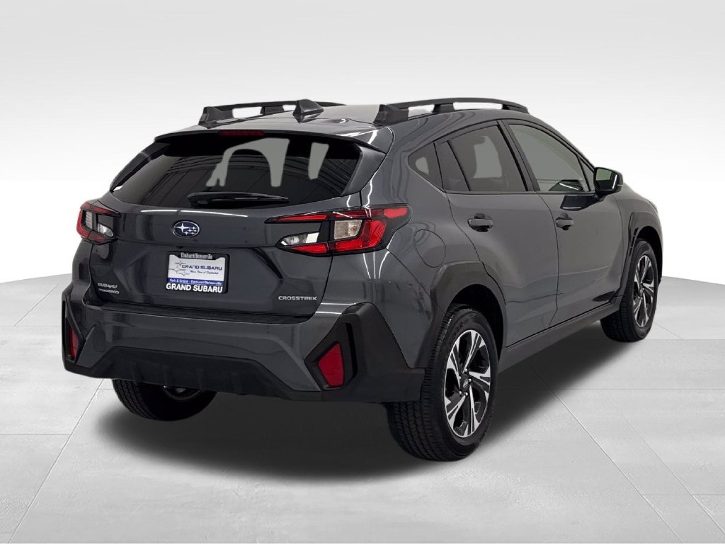 Used 2024 Subaru Crosstrek 2.0i Premium w/ Crosstrek Mirror Package AWD/4WD image 7