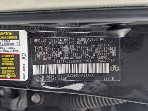 Used 2011 Toyota Avalon Limited image 14