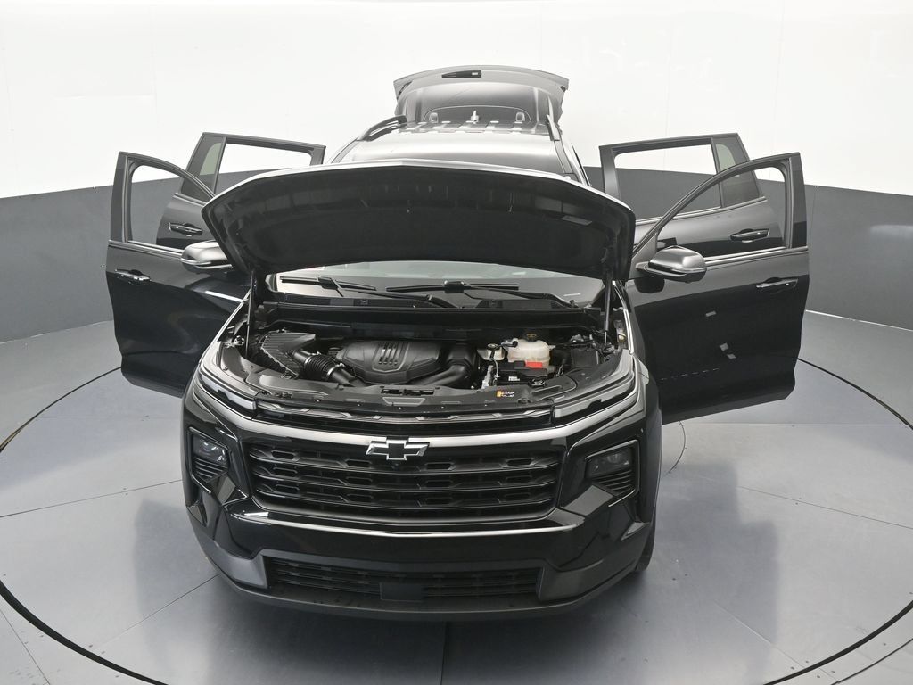 Used 2024 Chevrolet Traverse LT w/ Midnight/Sport Edition FWD image 79