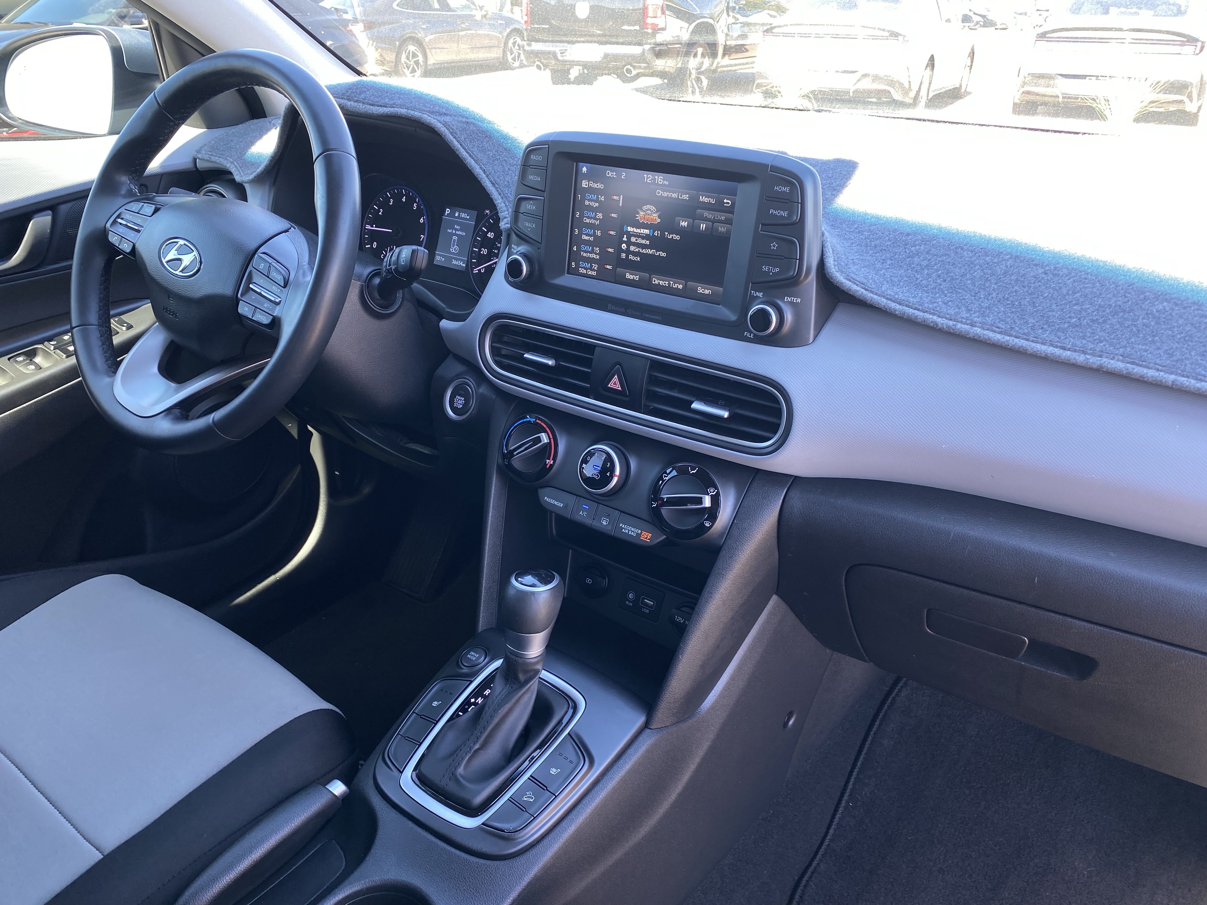 Used 2020 Hyundai Kona SEL FWD image 12