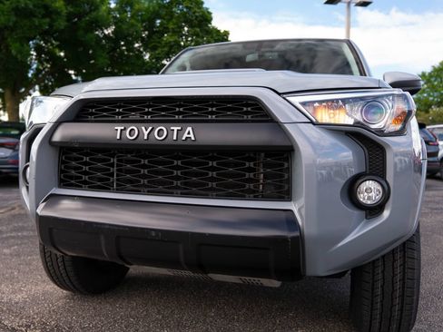 Used 2017 Toyota 4Runner TRD Pro AWD/4WD image 17