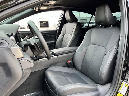 Used 2025 Toyota Camry XSE w/ Premium Package FWD image 22