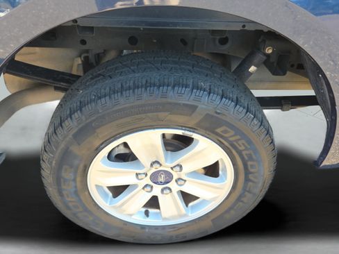 Used 2018 Ford F150 XLT image 32