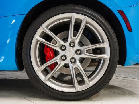 Used 2022 Chevrolet Camaro SS RWD image 34