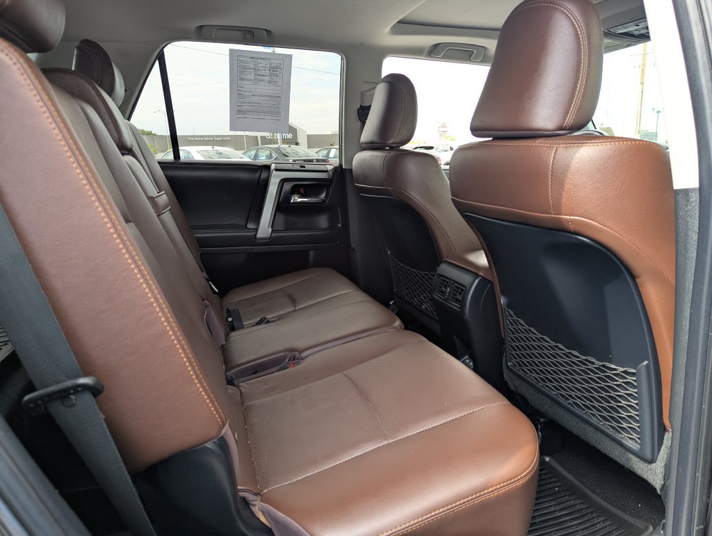 Used 2023 Toyota 4Runner Limited AWD/4WD image 36