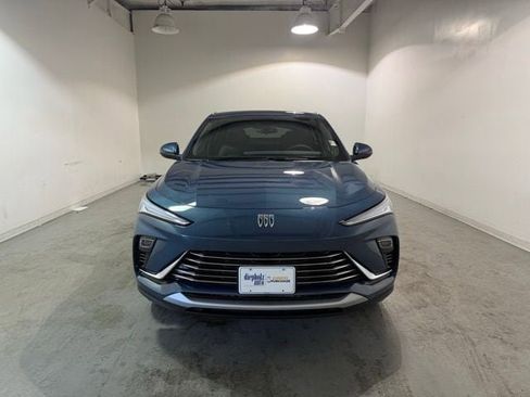 New 2026 Buick Envista Preferred image 2