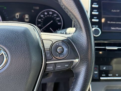 Used 2020 Toyota Avalon XLE w/ Moonroof Package FWD image 21