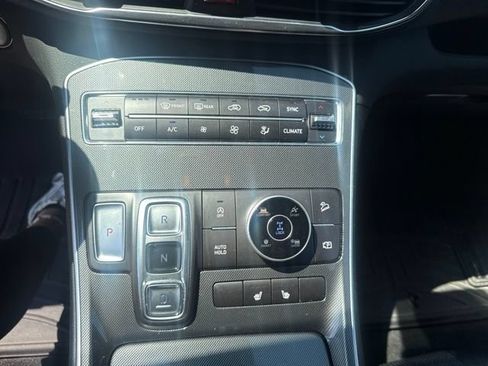 Used 2022 Hyundai Santa Fe SEL w/ Convenience Package AWD/4WD image 9