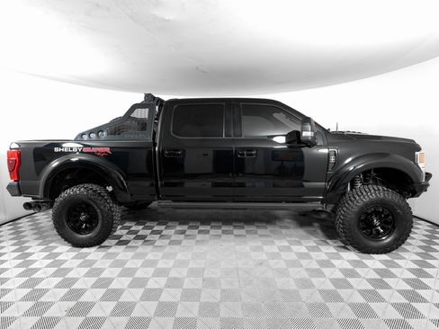 Used 2021 Ford F250 Lariat w/ Lariat Ultimate Package image 4