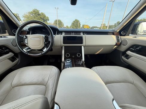 Used 2018 Land Rover Range Rover HSE AWD/4WD image 11
