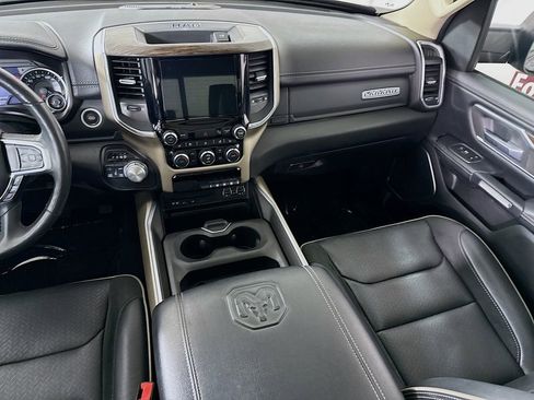 Used 2019 RAM 1500 Laramie image 29