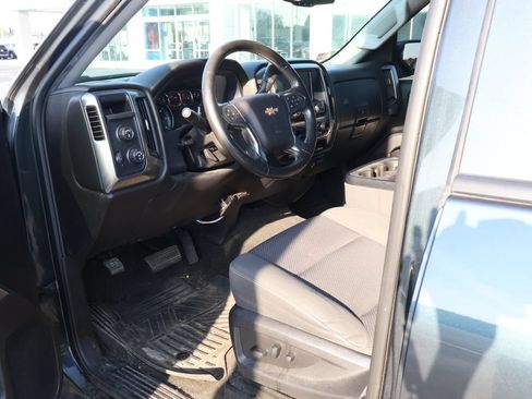 Used 2018 Chevrolet Silverado 1500 LT w/ All Star Edition AWD/4WD image 11