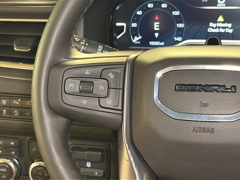 Used 2024 GMC Yukon Denali Ultimate image 26