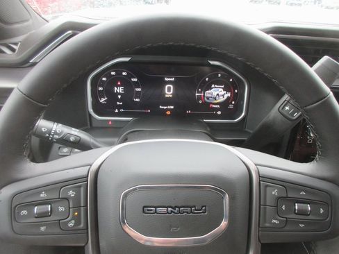 New 2026 GMC Sierra 2500 Denali Ultimate image 19