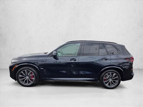 New 2026 BMW X5 xDrive50e w/ M Sport Package AWD/4WD image 5
