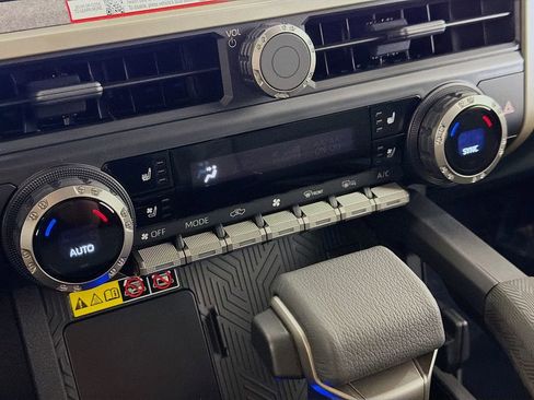 New 2026 Toyota Tacoma 4x4 Double Cab Hybrid image 15