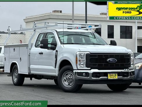 New 2026 Ford F250 XL w/ XL Chrome Package RWD image 1
