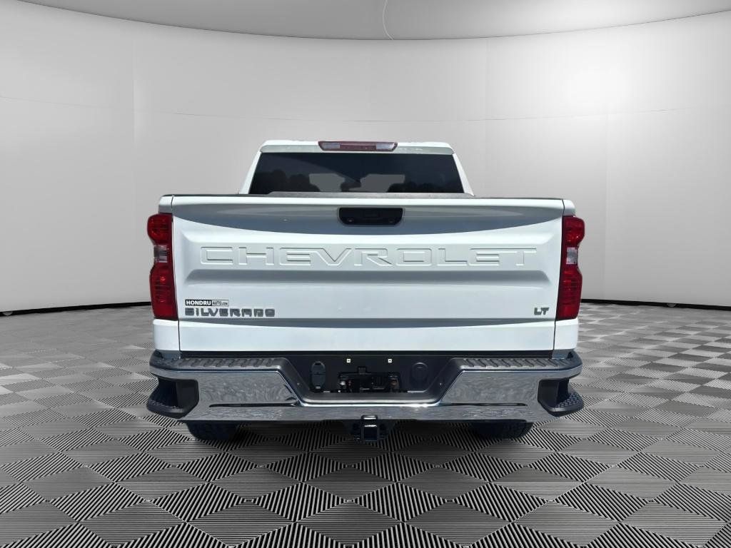 Used 2023 Chevrolet Silverado 1500 LT AWD/4WD image 8